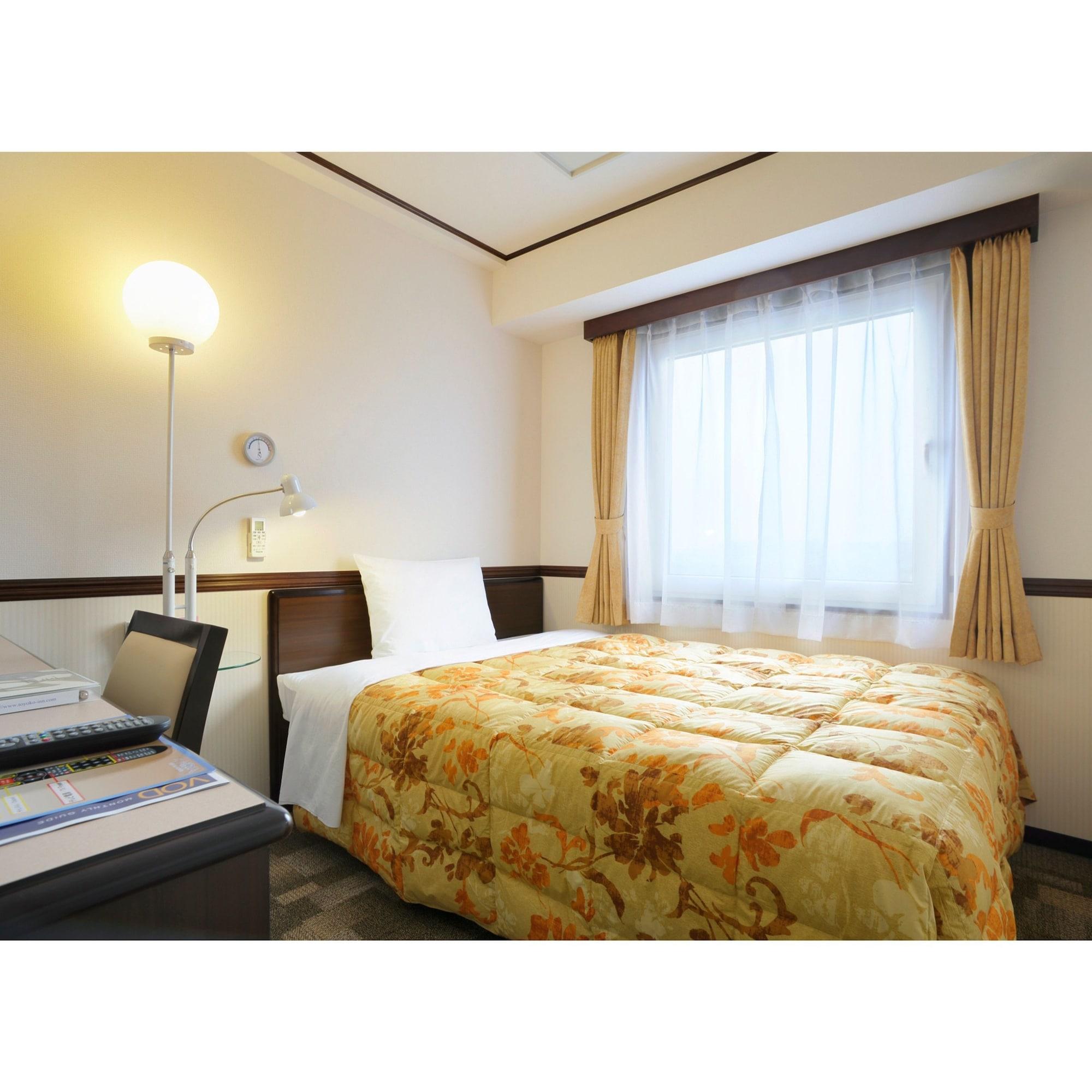 Toyoko Inn Tokyo Eki Shin Ohashi Mae Екстериор снимка