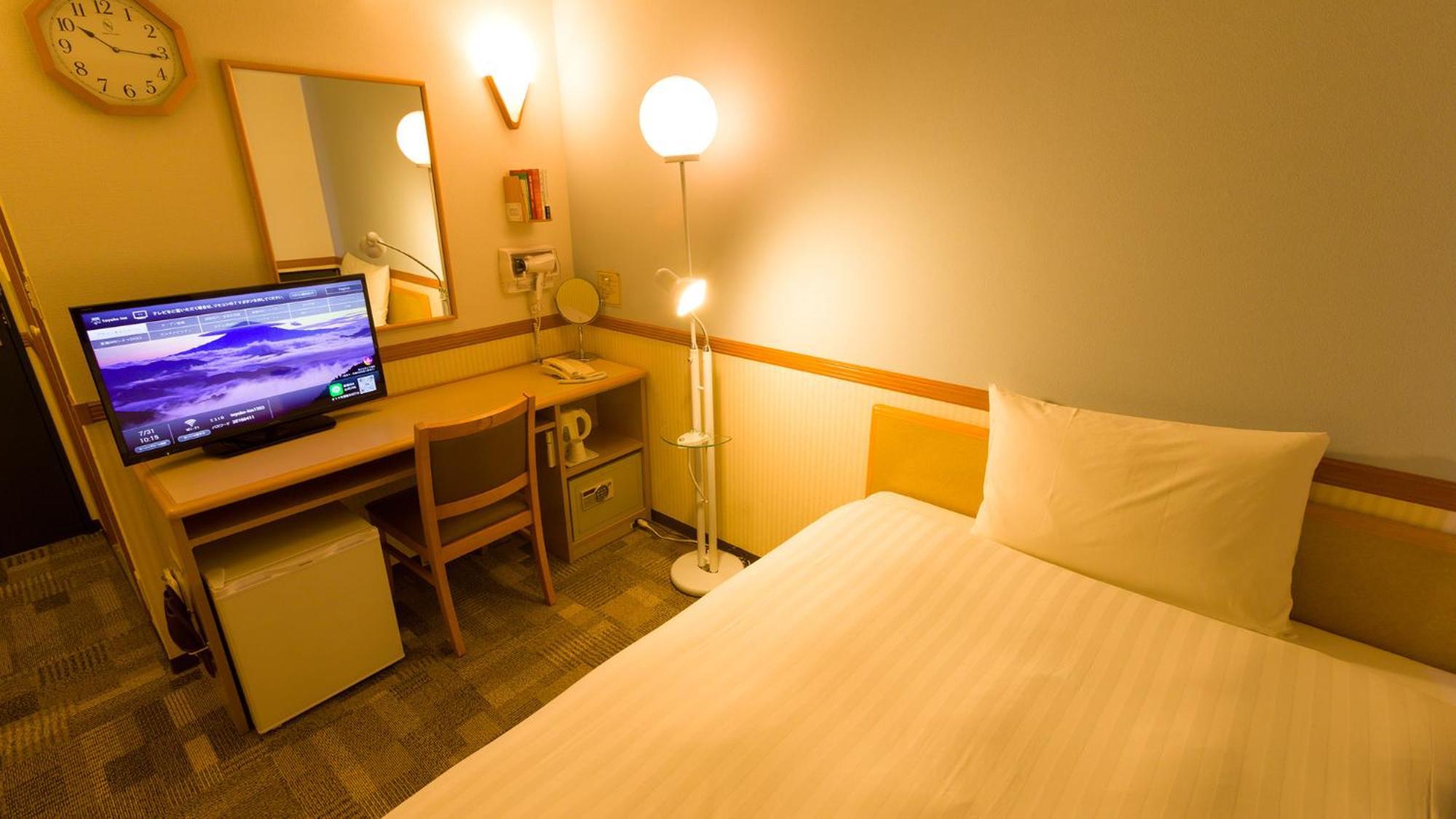 Toyoko Inn Tokyo Eki Shin Ohashi Mae Стая снимка
